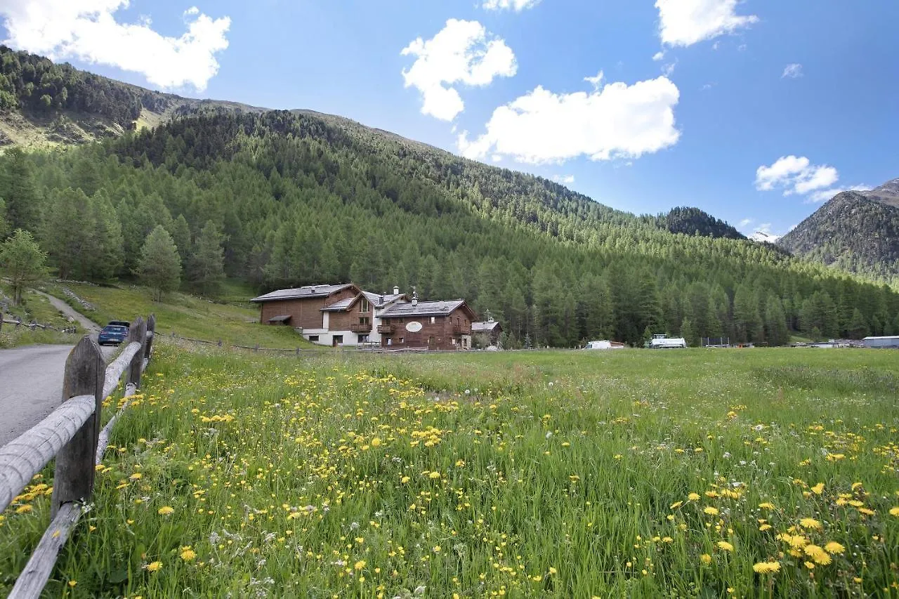 Agriturismo Bosco D'Oro 4 Apartment Livigno